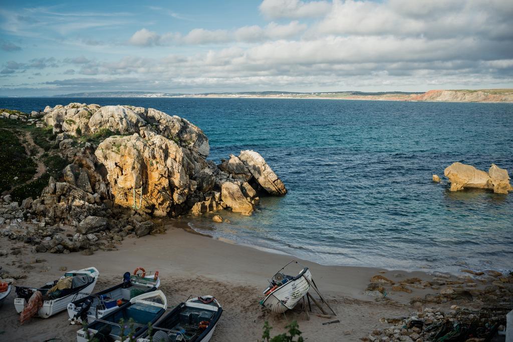 Native Surfhouse Hostel Praia da Lourinhã Екстериор снимка
