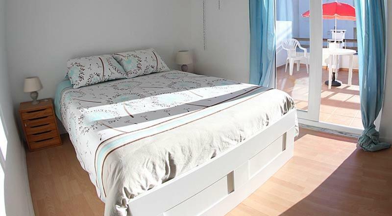 Native Surfhouse Hostel Praia da Lourinhã Екстериор снимка